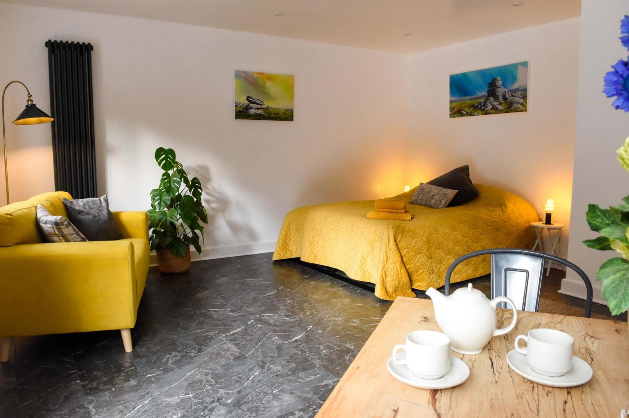 Apartment Sharp Tor Riverside *